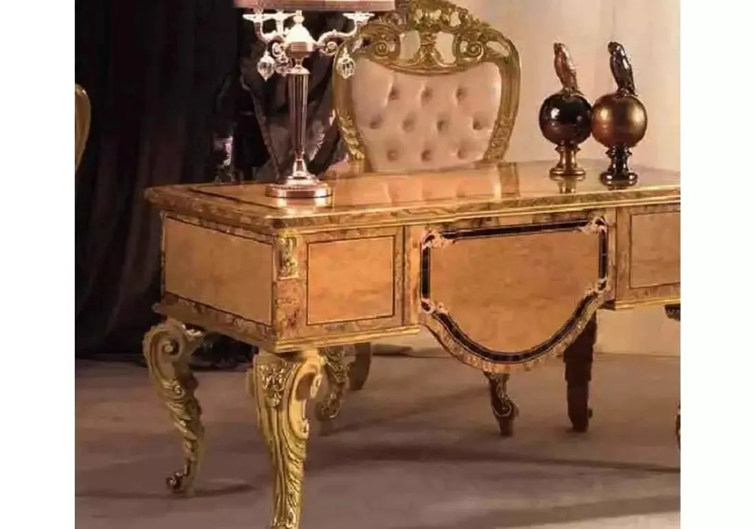 Classic Carving Teak Wood Office Table