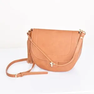Deep Saddle Shoulder Bag