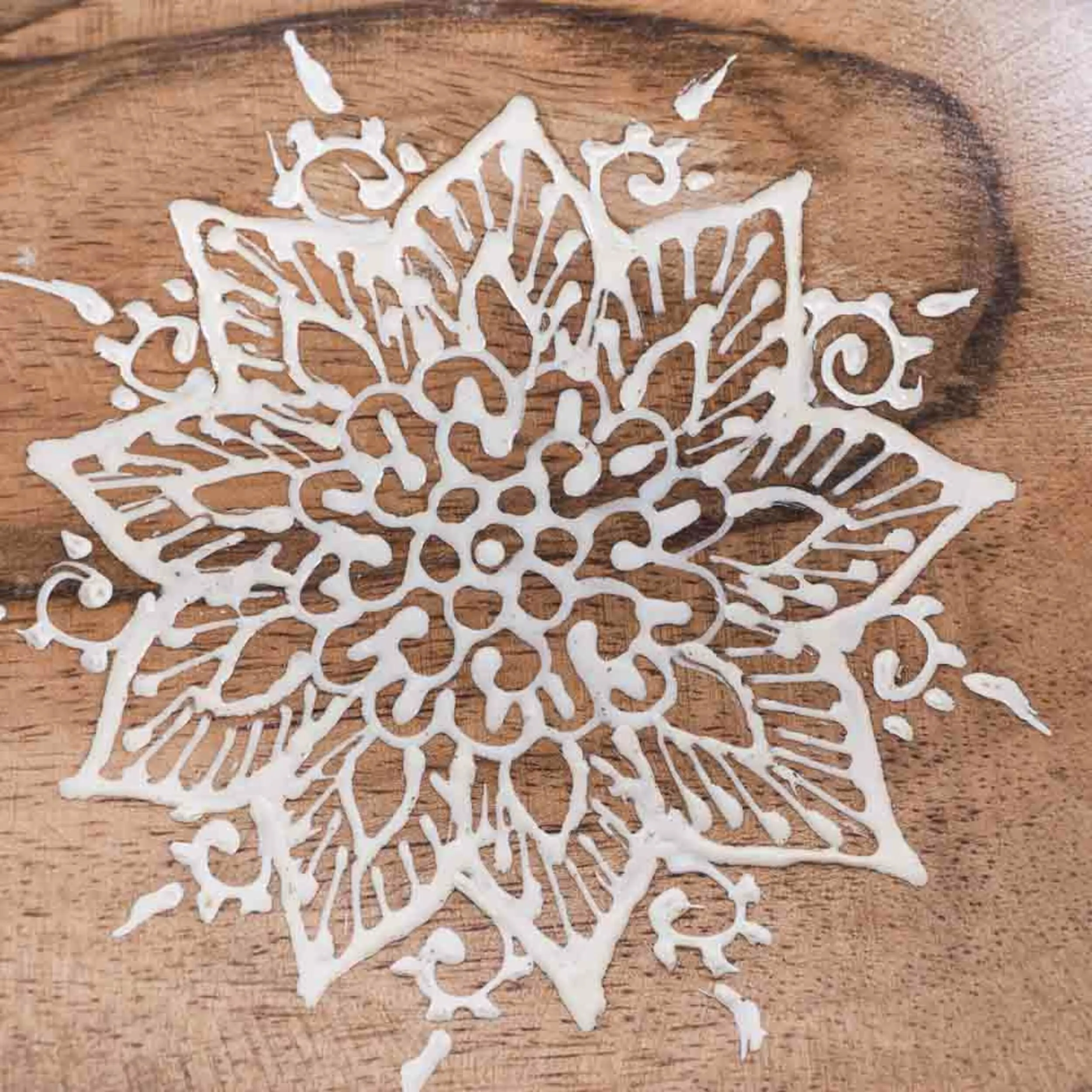 Frieze Wooden Henna Teardrop Dish 8x5cm