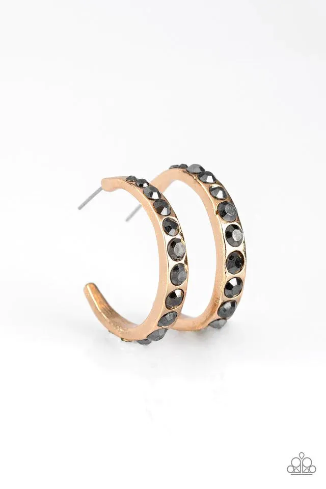 Paparazzi Earring ~ Welcome To Glam Town - Gold
