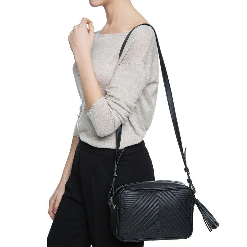 "The Triangular" Quilted Women's Handbag