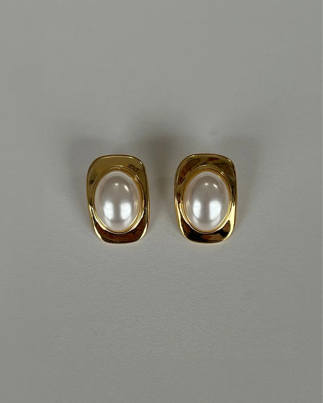 SADIE EARRINGS - GOLD-PEARL