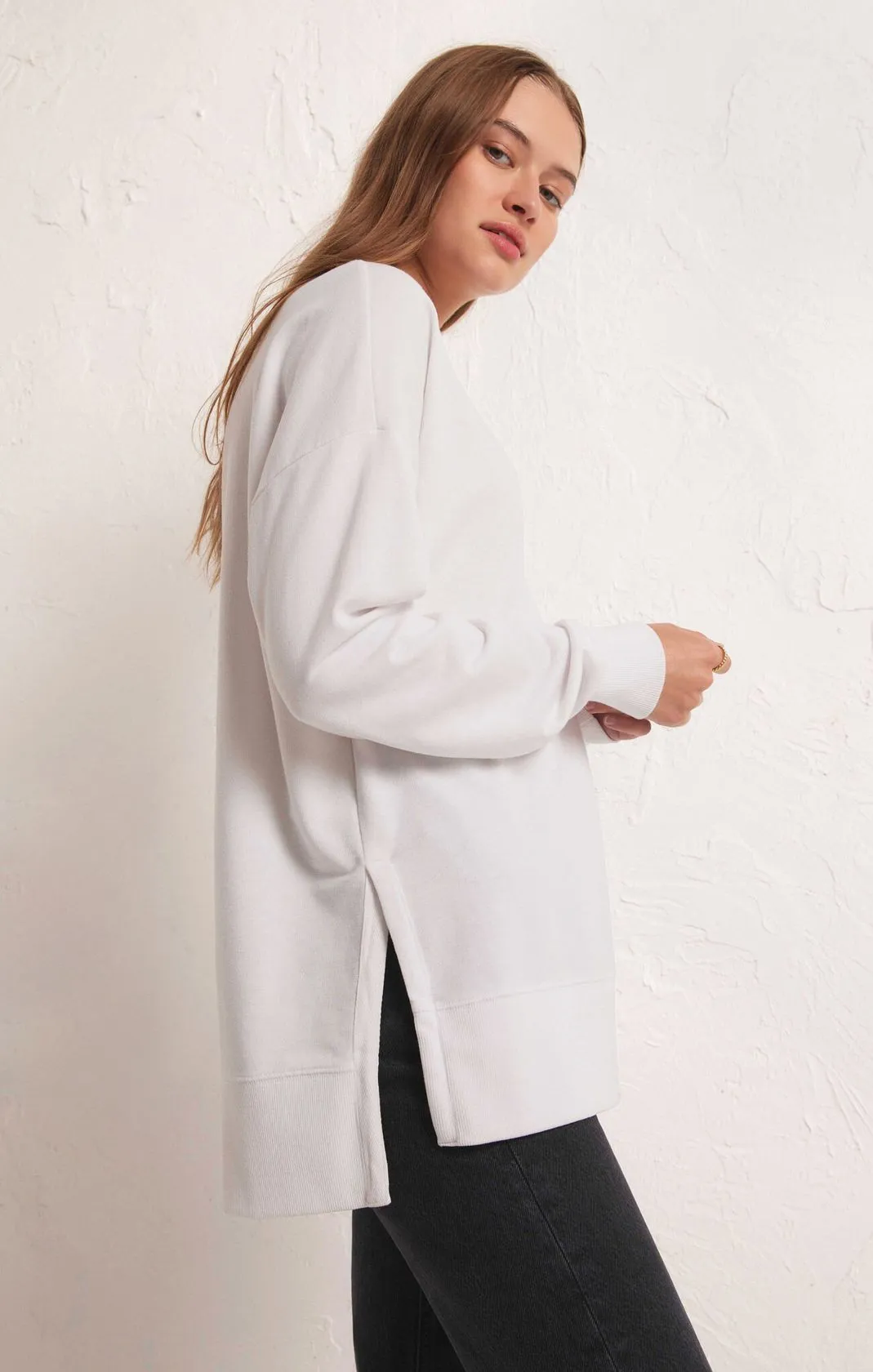 V-Neck Weekender, White