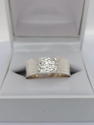 Wide Textured Band